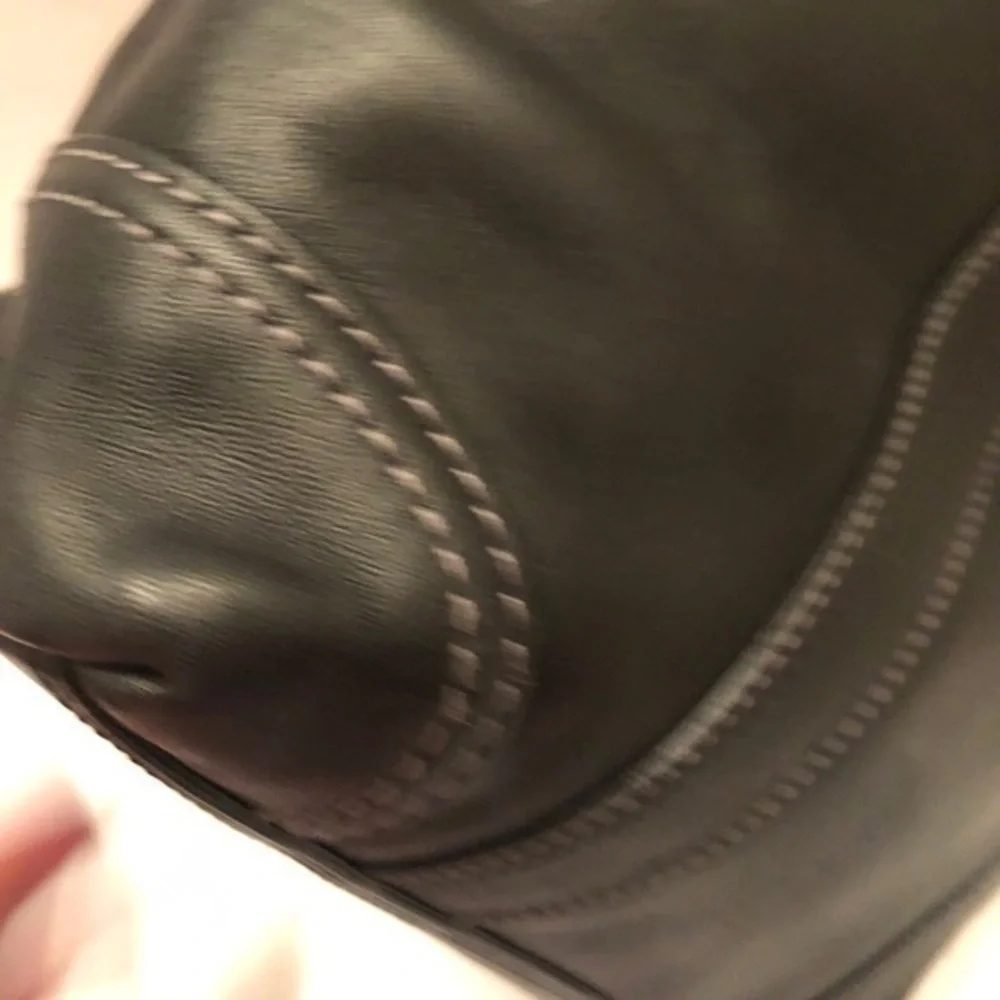 Coach black leather Hampton tote bag soho buckle